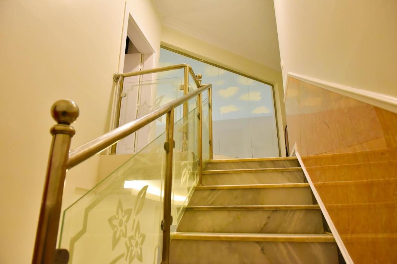 بيوت عطلات دور المصيف للضيافة السياحي Qarār Exterior foto